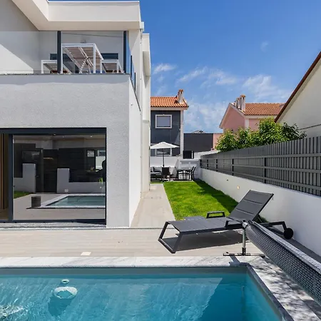 Semesterbostad Poolside Oasis By Caparica Charneca (Setubal)