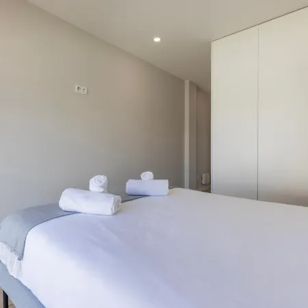 Nyaraló Poolside Oasis By Caparica *