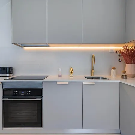 Poolside Oasis By Caparica Charneca