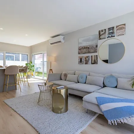 Poolside Oasis By Caparica *