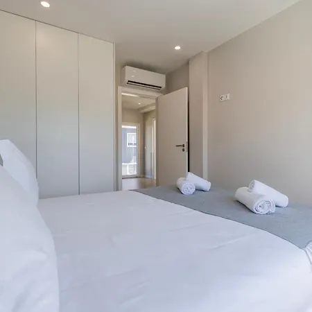 Poolside Oasis By Caparica *