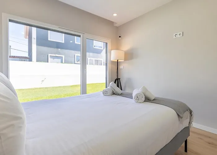 Casa vacanze Poolside Oasis By Caparica