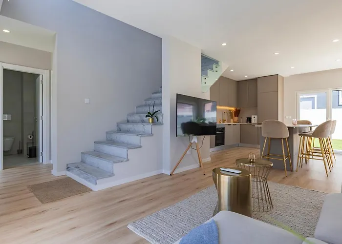 Casa vacanze Poolside Oasis By Caparica Charneca (Setubal)