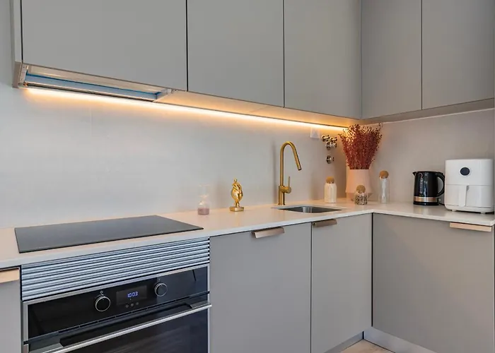 Poolside Oasis By Caparica Charneca (Setubal)